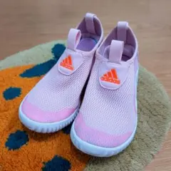 adidas ピンク スリッポンシューズ　メッシュスニーカー