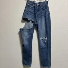 GYDA ストレートダメージジーンズ　XS