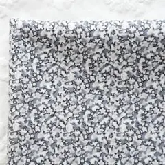 ペッパー　グレー　輸入リバティタナローン　30cm×50cm