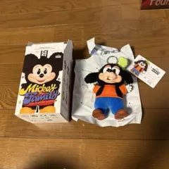 ポップマート グーフィー ディズニー ぬいぐるみ ストラップ（週末限定価格）