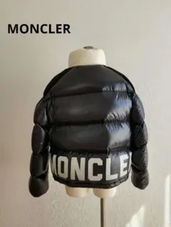 セール❗【希少レア】MONCLER 定価22万円 ダウンジャケット