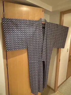 Item thumbnail for item cae41a72-c80e-4e89-957d-27897b0c9ac3