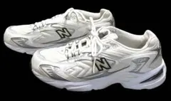 New Balance 725 ホワイトスニーカー