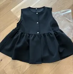 coca ぺプラムベスト　ジレ　ブラック