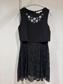 MERCURYDUO ビジュー付ノースリーブドレス/結婚式/パーティー/黒のサムネイル