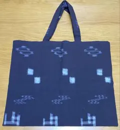 ネイビー 幾何学模様 トートバッグ