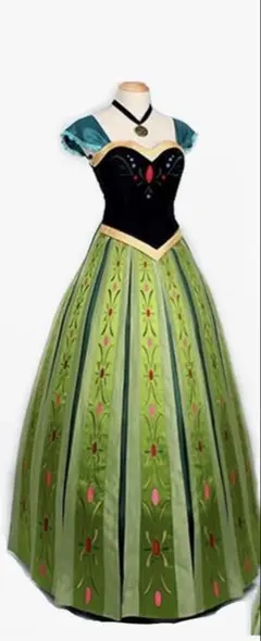 ディズニー　仮装　アナ雪　戴冠式