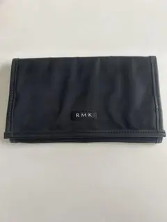 RMK メイクポーチ ブラシケース付き