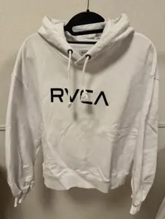 美品　RVCA ルーカ　パーカー　ショート丈のサムネイル