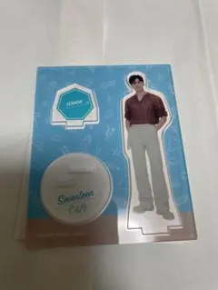 seventeen cafe アクリルスタンド　バーノン
