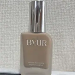 BYUR セラムフィット スキニー グローリキッドファンデーション #21