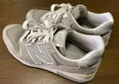 Item thumbnail for item bc96418a-ad0c-4927-8cb7-eed258b2333e