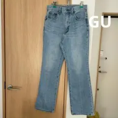 GU ライトブルーストレートデニム