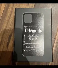 VETEMENTS　スマホケース　iPhone12のサムネイル