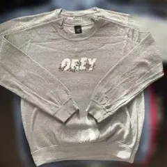 天*マ様 OBEY ロゴプリントスウェット　S グレー　古着のサムネイル