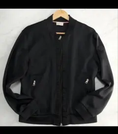 美品　MONCLER ロゴ ブラック MASSEREAU