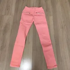 Item thumbnail for item fe42830b-a2e5-4eb7-a67d-65808d46f8f0