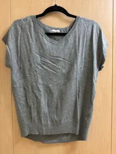 グレー Vネック 半袖ニット Mサイズ