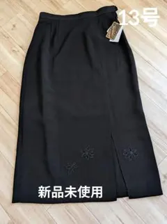 ⭐️即日発送‼️黒 /花刺繍 /タイトロングスカート/ 新品未使用/LLサイズ
