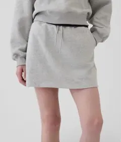 【新品未使用タグ付】GAPロゴ ミニスカート