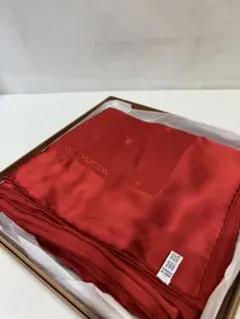 Item thumbnail for item fc5a4d4e-0ce8-4f4e-b5d8-468422cd7db5