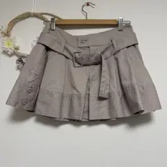 ジルスチュアート ベルト付きショートパンツ風 ミニスカート 0 Sサイズ