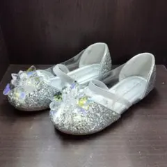 Item thumbnail for item 2b3db5ac-0cec-49e9-bd14-35596196f95c