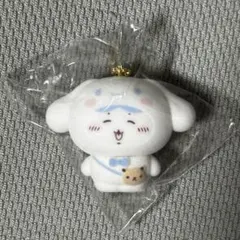 ハチワレ×シナモロール　フロッキーマスコット　ちいかわサンリオコラボ