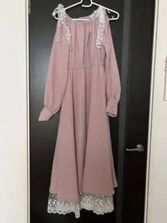 Areeam 春のトキメキが始まるワンピースのサムネイル