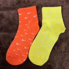 未使用　Nike 蛍光イエロー オレンジ ソックス 2点セット　メンズ