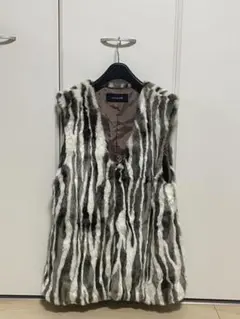 JEANASIS ゼブラ柄ファーベスト