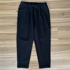 Simplicite テーパードパンツ