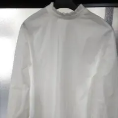 リナ様専用ホワイト長袖シャツ フリル襟 ボタン付きUNFILOオンワード