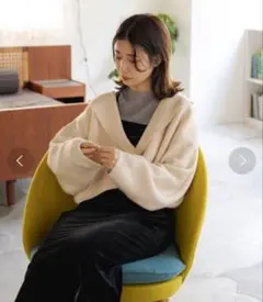 kastane カスタネ　襟付きクロップドカーディガン