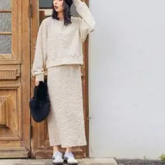 【La-gemme/ラジエム】エンボス加工 セットアップ アイボリー