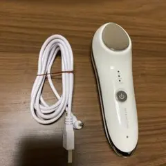 ニトリ 充電式温冷美顔器のサムネイル
