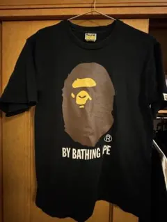 ゴリラ Tシャツ