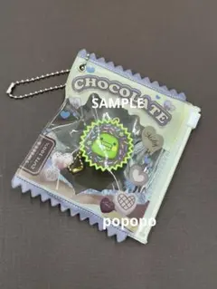 たまごっち　おやつチャーム　くちぱっち　平成女児チョコ　ガチャガチャ　セリア