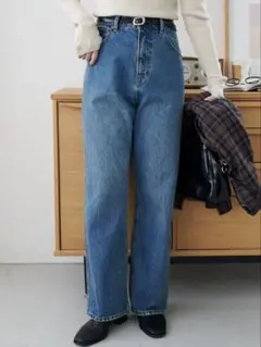 ビンテージ加工デニムストレートパンツ　DISCOATのサムネイル