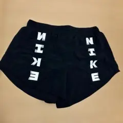 NIKE DRI-FIT ブラック ランニングショーツ M レディース