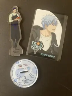 黒子のバスケ 青峰大輝 アクリルスタンド、黒子テツヤ トレーディングカード