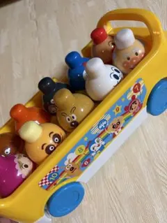 アンパンマン バス型キャラクターおもちゃ 10体セット　美品　電池入り