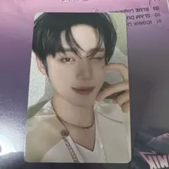 ゼベワン キムジウン タワレコ オンライン限定特典 トレカ 白衣装