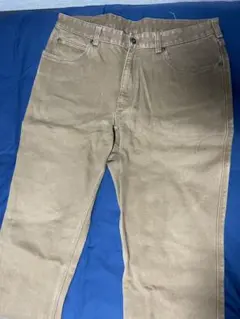 Duluth Trading Co. ベージュ ワークパンツ