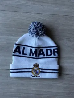 Real Madrid ニット帽 ポンポン付き
