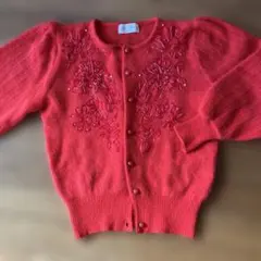 Myrna Cuthbert 赤い刺繍カーディガン