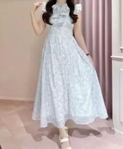 evelyn 肩開きフリルロングop ワンピース アイスグレイ 完売品 - メルカリ