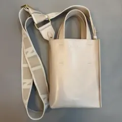 未使用 MARNI Museo ムゼオ ミュゼオ ライトブルー - メルカリ