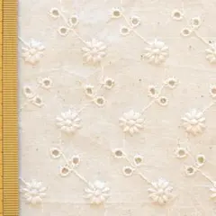 [T396]コットンレース生地　生成り系　 縦50cm×横105cm