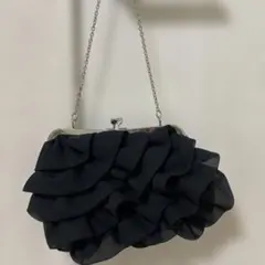 フリルデザイン 黒 パーティーバッグ